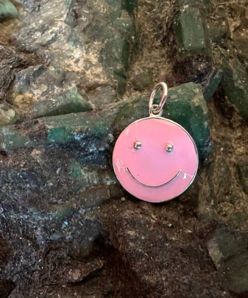 Pingente Smile Médio Rosa Bebê