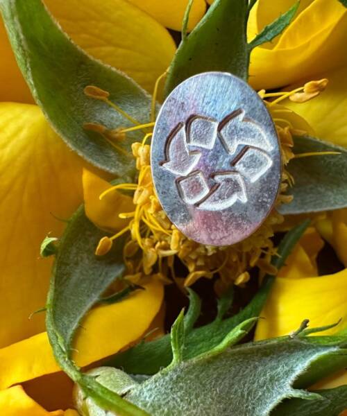 pingente sinete reencantar